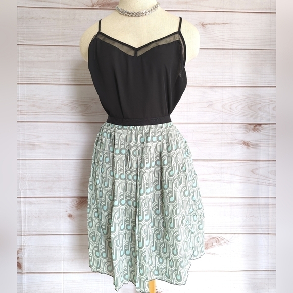 Marc Jacobs Preppy Pleated Geometric Knee Length Skirt in Aqua Size XS / 0 - Picture 1 of 10